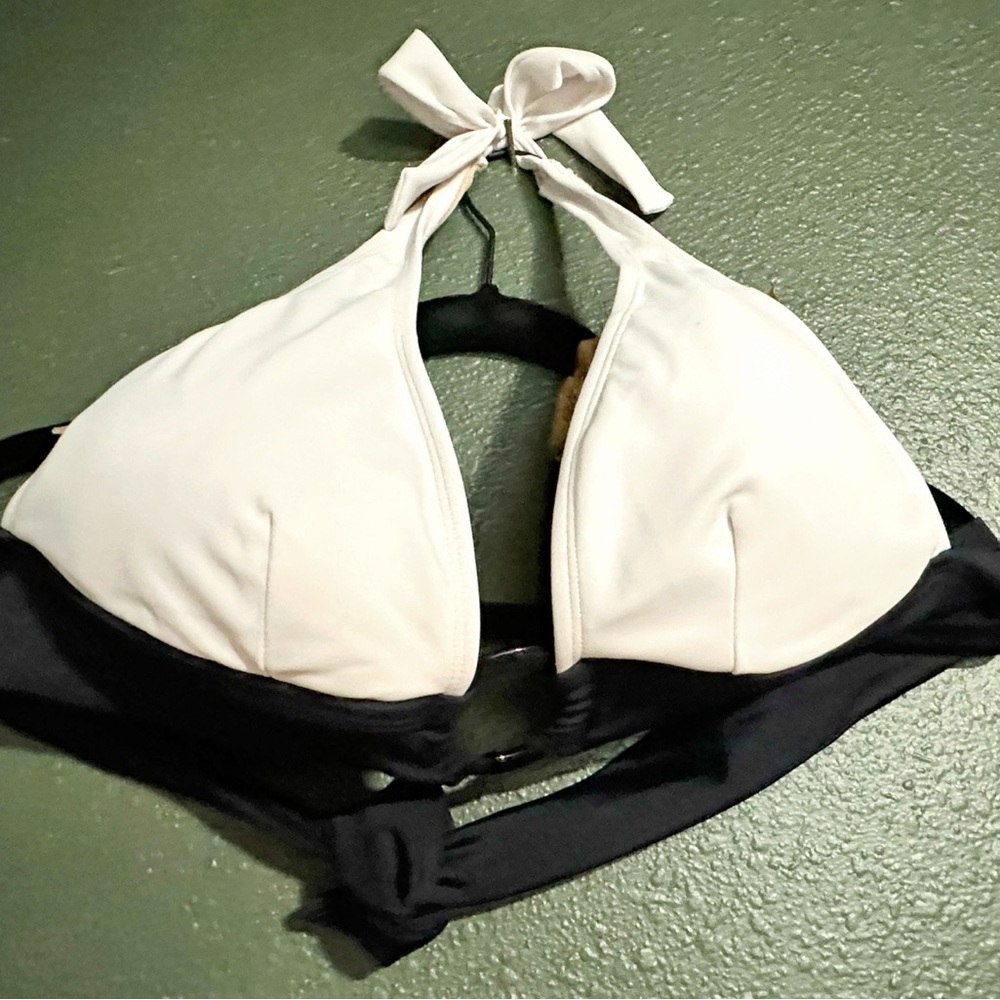 Newport News Black and White Halter Bikini Top 10
